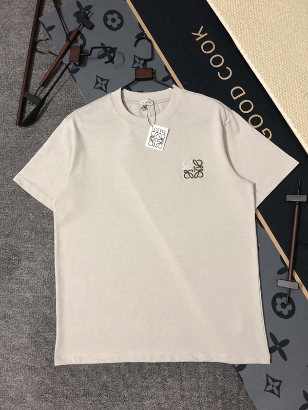 ブランドTシャツ正面デザイン